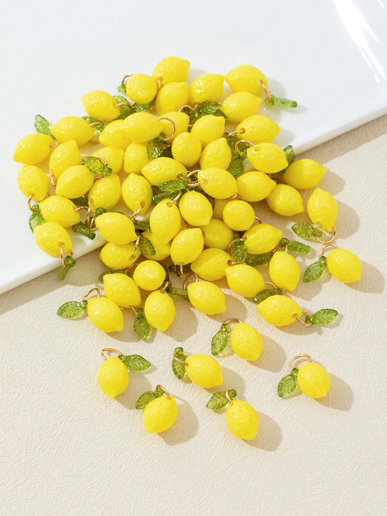 10Pcs 3D 레몬 수지 참 펜던트 귀여운 과일 DI - Resin Art Materials 리뷰 및 가격